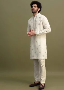 White Kurta With Gold Foil Applique Motifs