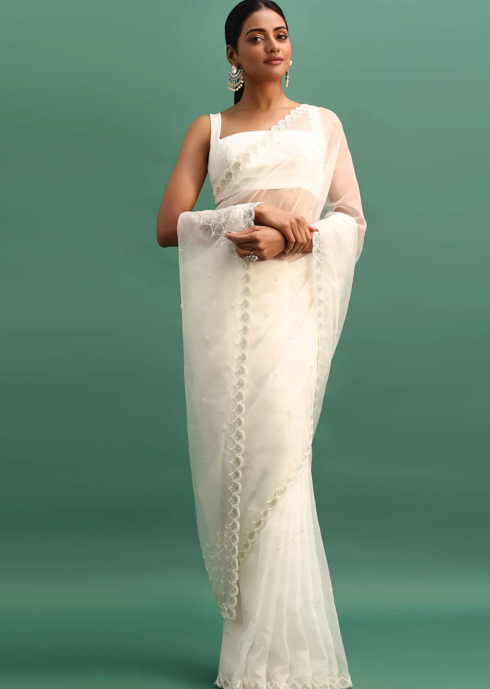 White Organza Saree With Beads And Cutdana Embroidery And Unstitched Blouse