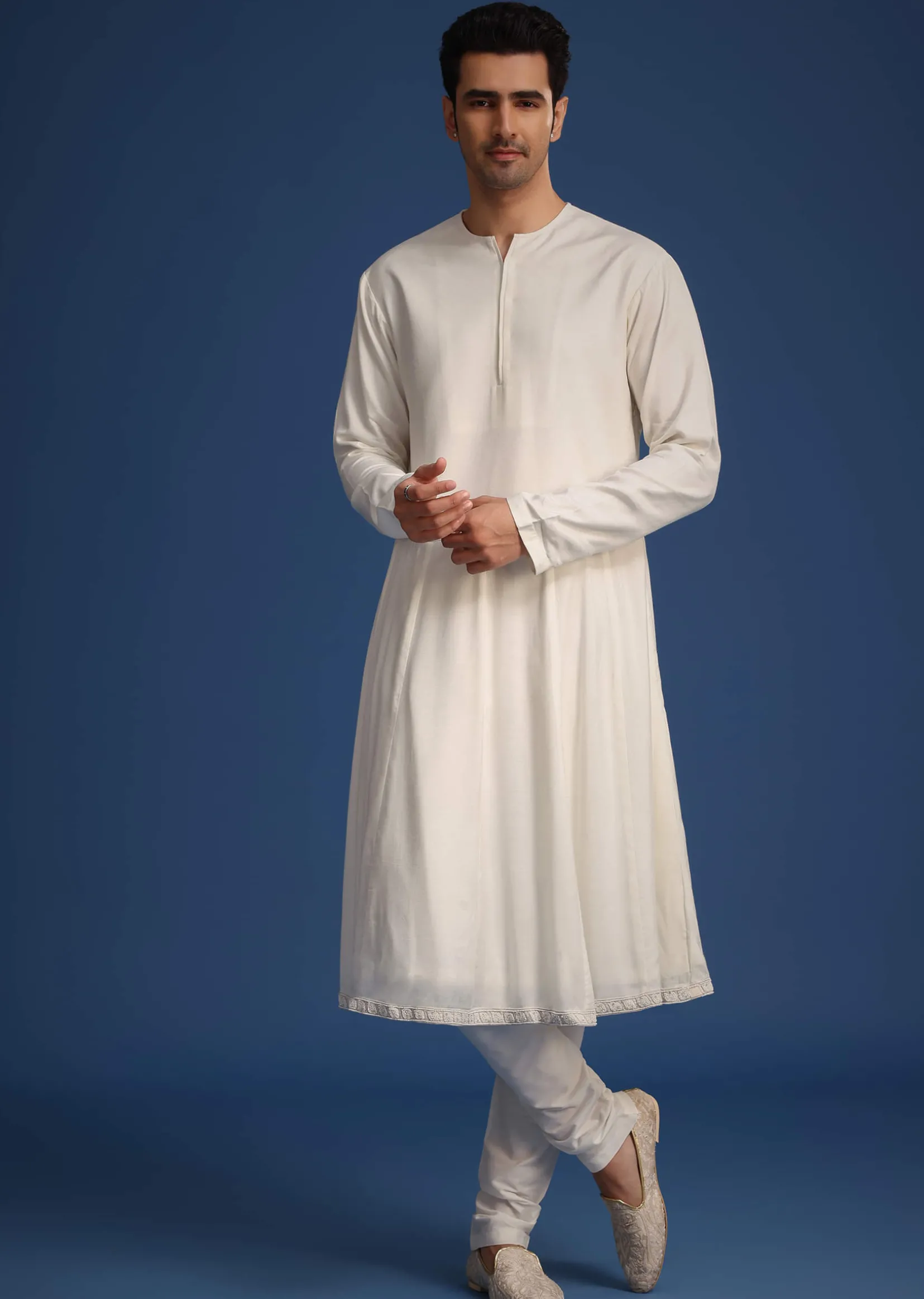 White Silk Embellished Sherwani Set With Kamarbandh