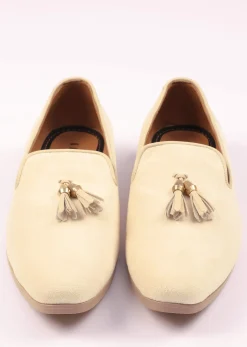 White Velvet Tassel Jutti