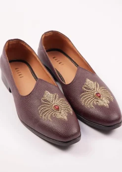 Wine Zardosi Work Juttis