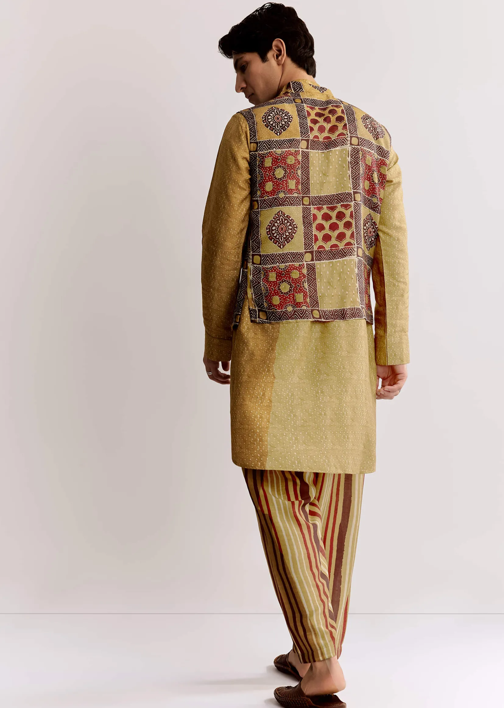 Yellow Linen Kurta Jacket Set With Ajrakh Print