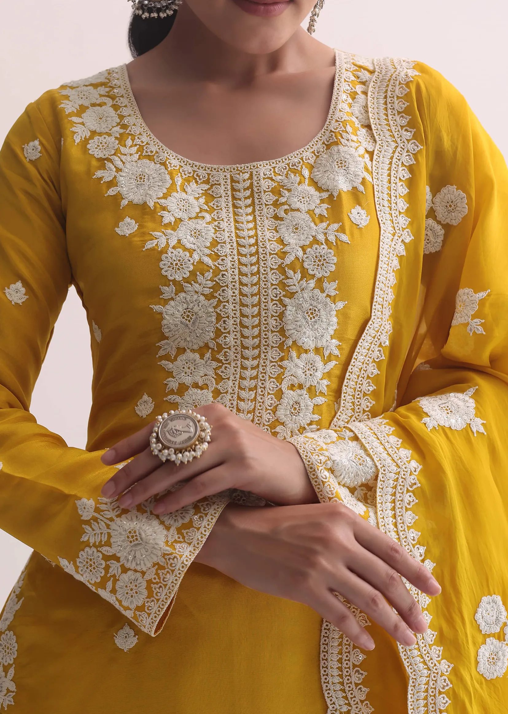 Yellow Organza Resham Threadwork Embroiderd Kurti Pant Set
