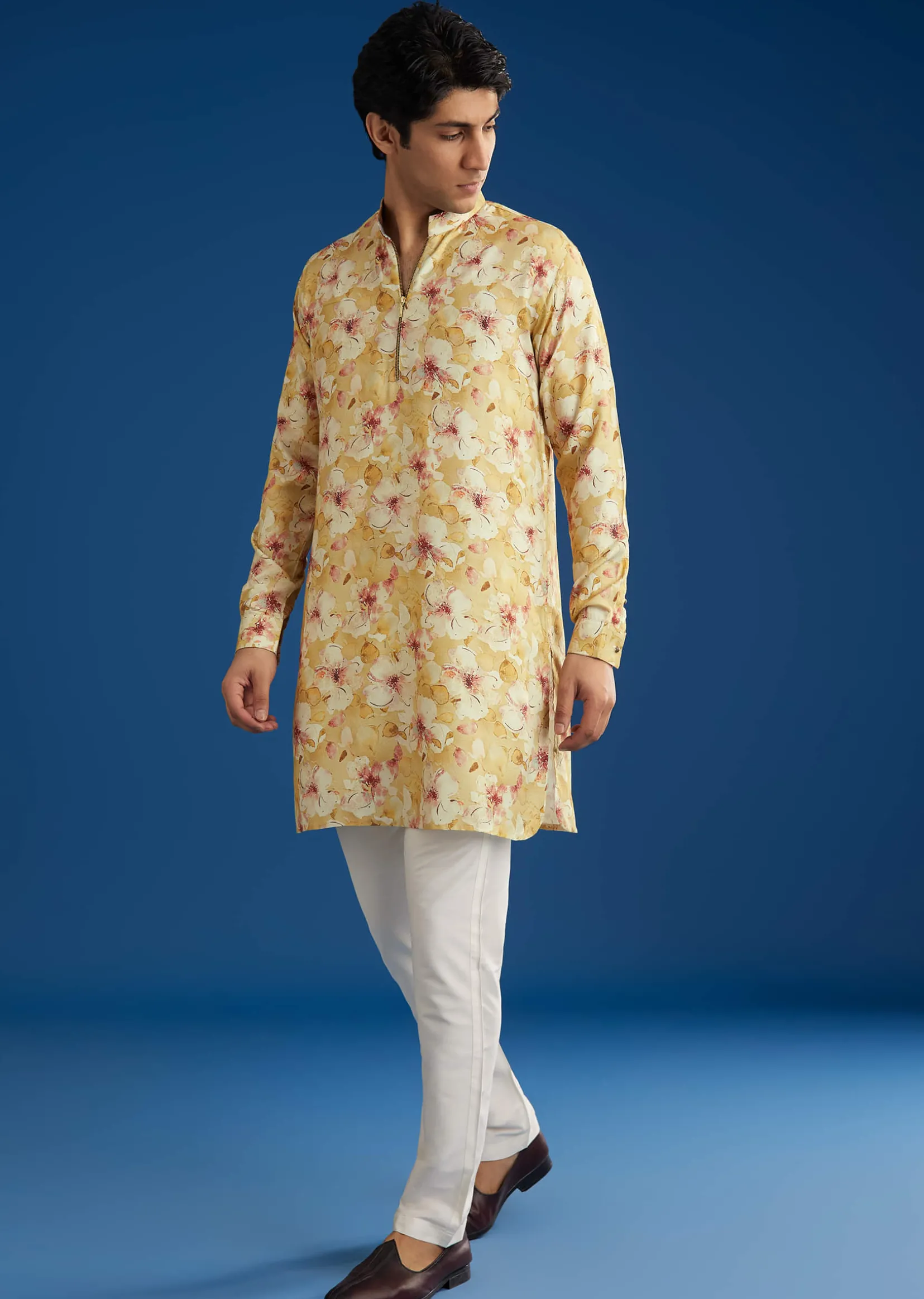 Yellow Pashmina Floral Printed Kurta Set With Zipper