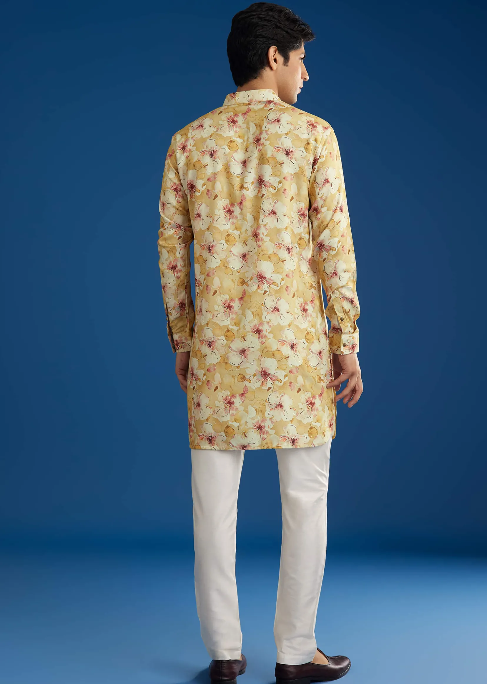 Yellow Pashmina Floral Printed Kurta Set With Zipper