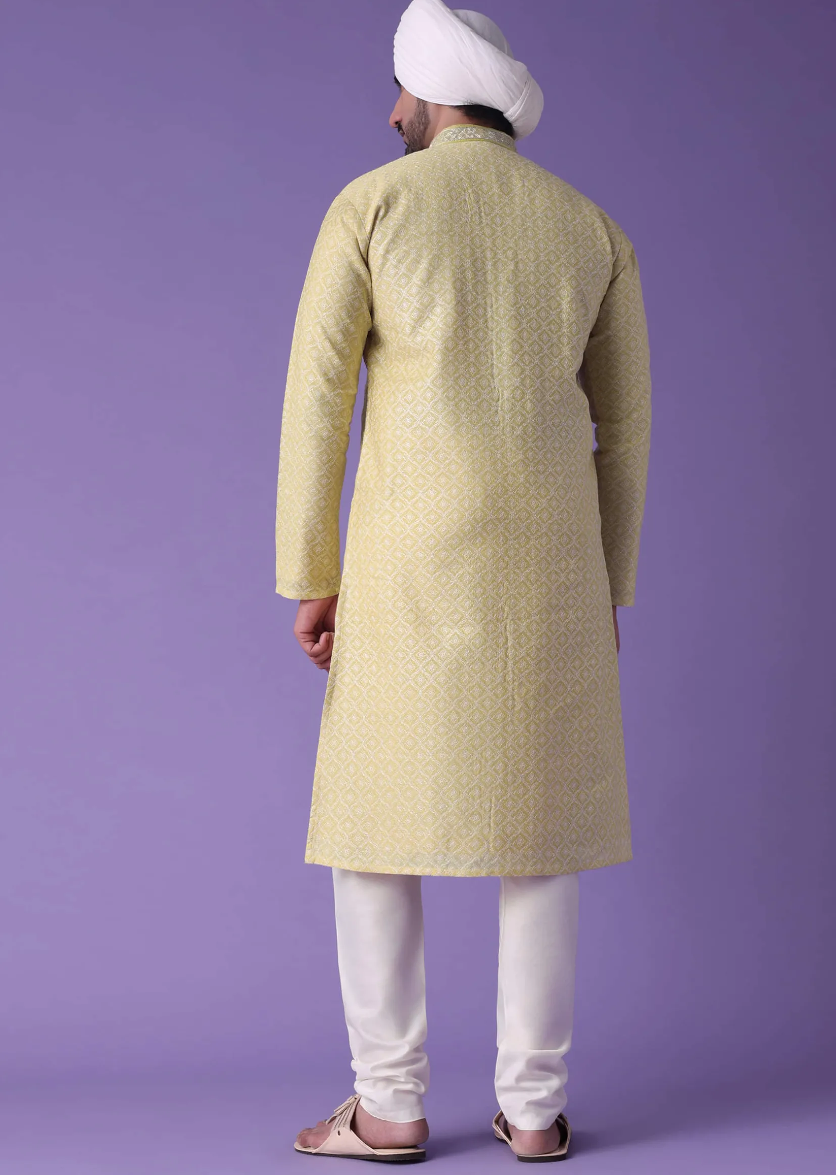 Yellow Printed Kurta Set In Silk With Zari Work