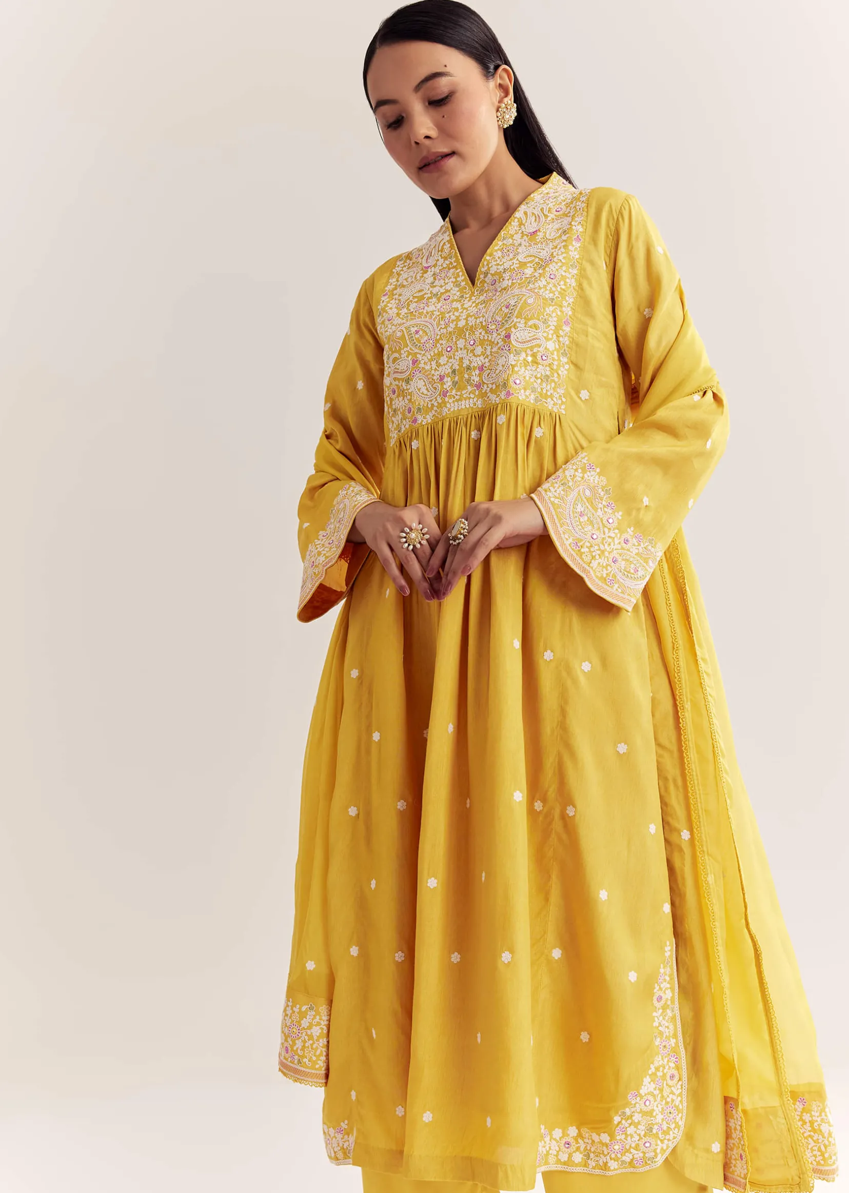 Yellow Silk Kurta Set With Thread Work And Organza Dupatta